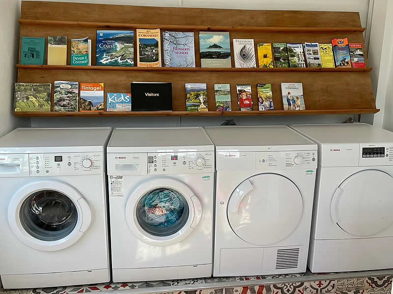 Washing machines and tumble dryers