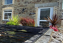 Click here for details of Magpie, Self Catering Holiday Cottage